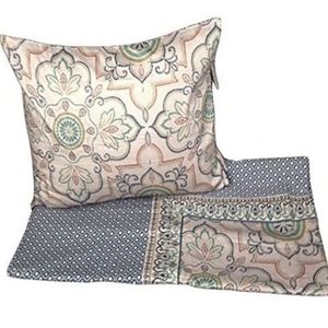 Sky brand Twin Duvet Cover and pillowcase